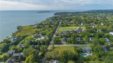 0 Indian Avenue Portsmouth RI 02871