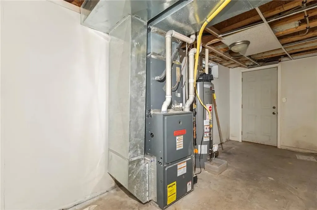 14 Calhoun Avenue Providence RI 02907