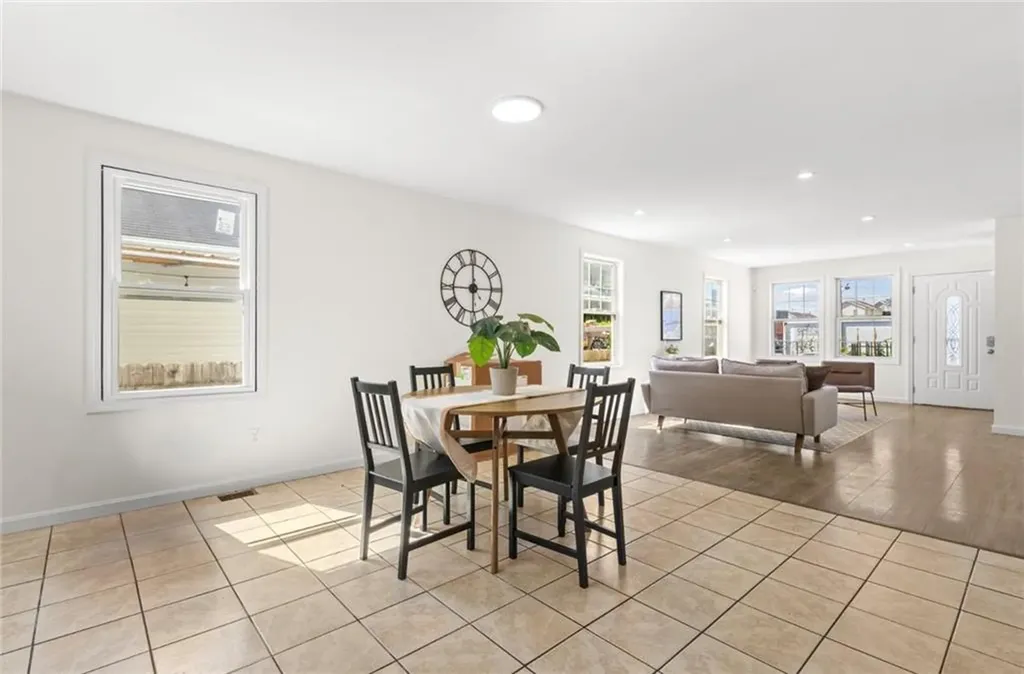 14 Calhoun Avenue Providence RI 02907