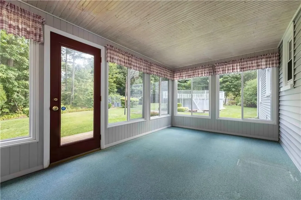 6 Joyce Ann Drive Smithfield RI 02917