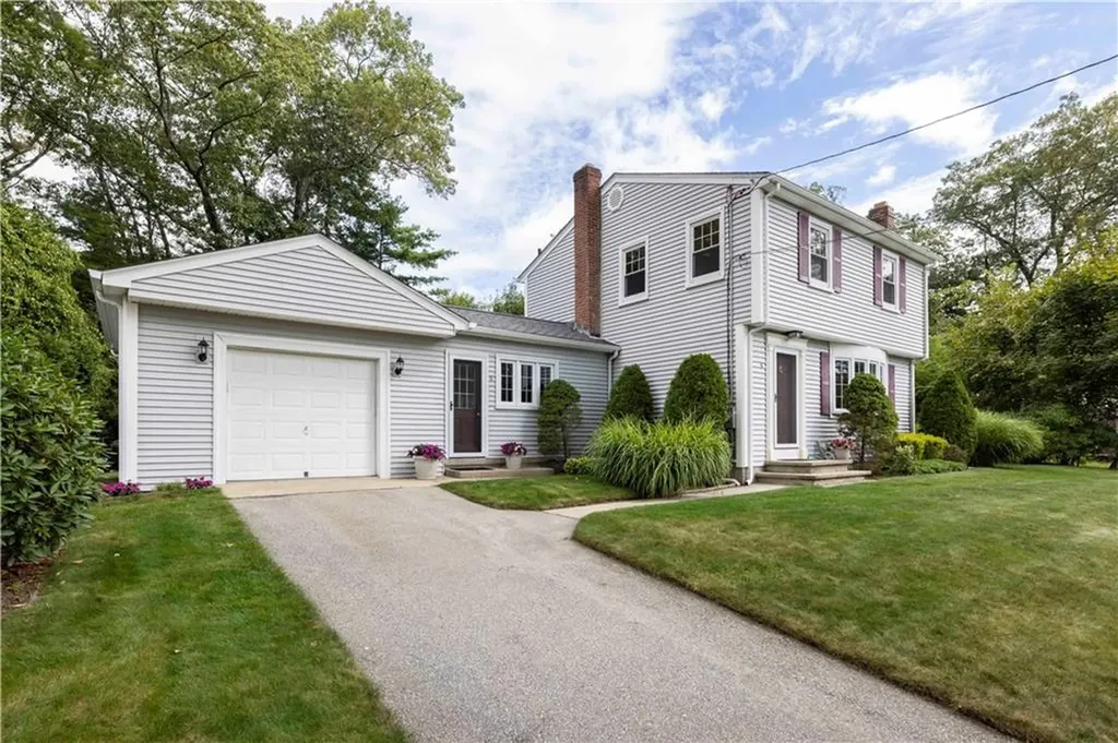 6 Joyce Ann Drive Smithfield RI 02917