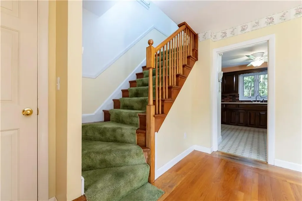 6 Joyce Ann Drive Smithfield RI 02917
