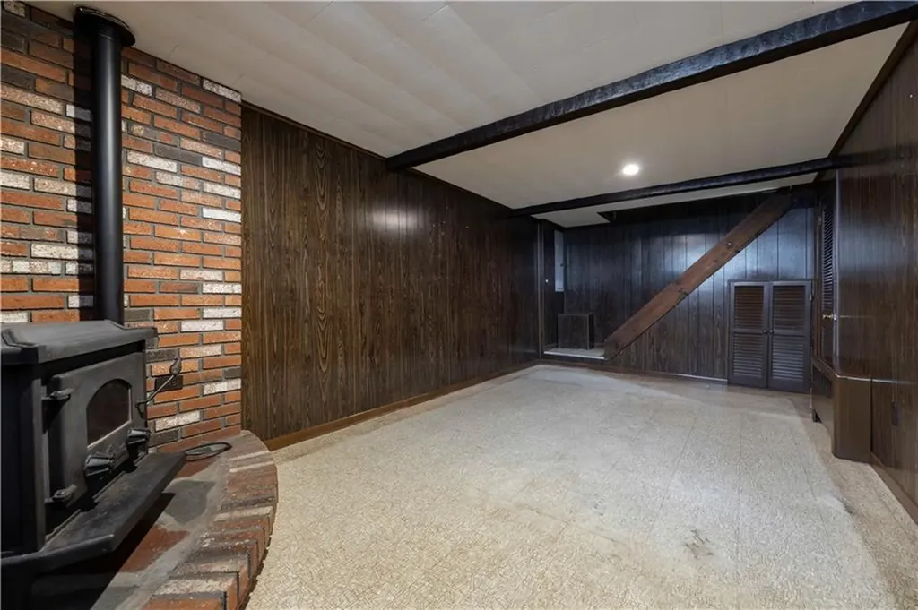 6 Joyce Ann Drive Smithfield RI 02917