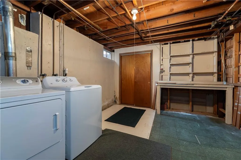 6 Joyce Ann Drive Smithfield RI 02917
