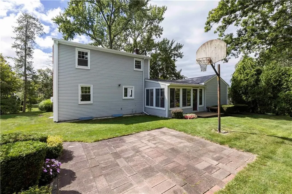 6 Joyce Ann Drive Smithfield RI 02917
