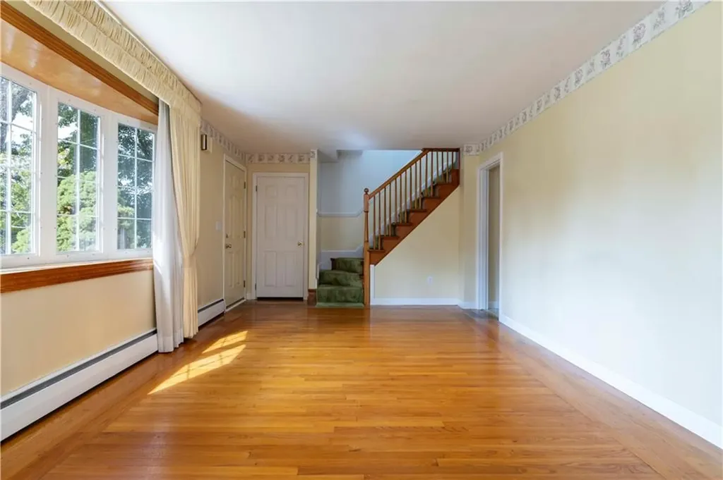 6 Joyce Ann Drive Smithfield RI 02917