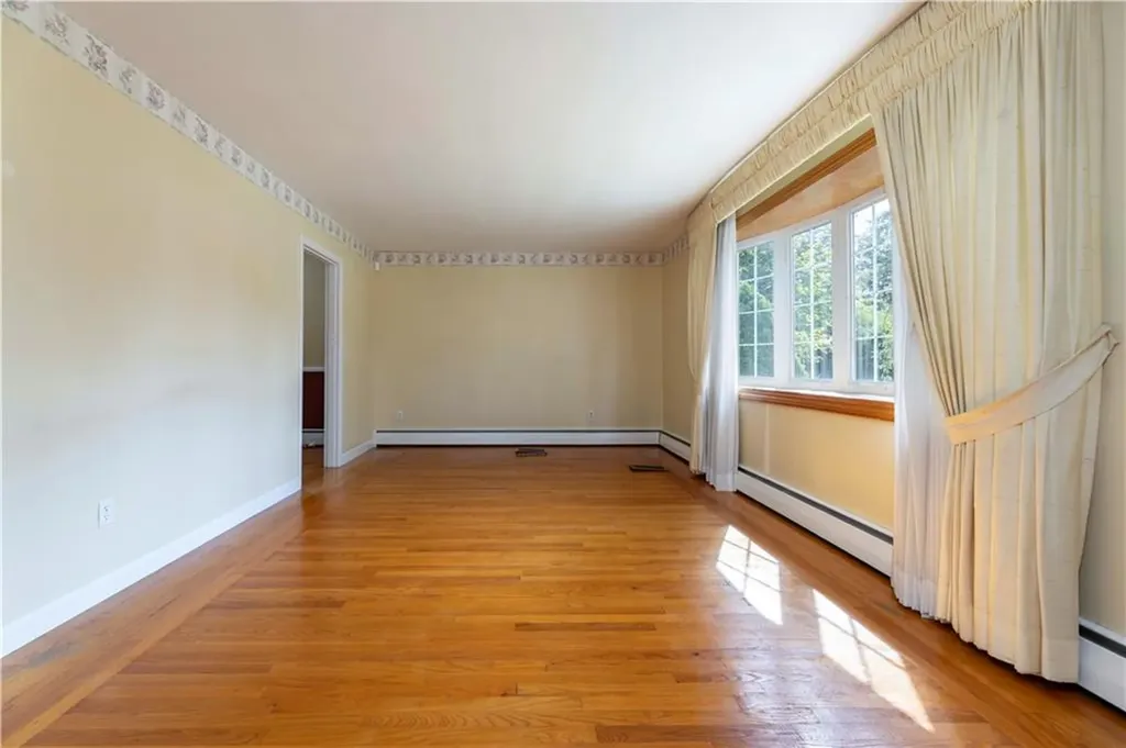 6 Joyce Ann Drive Smithfield RI 02917