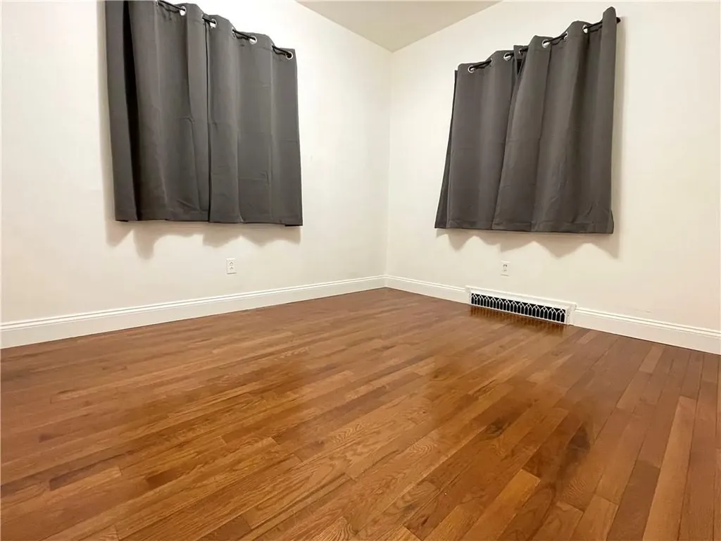 4 Harris Avenue Warren RI 02885