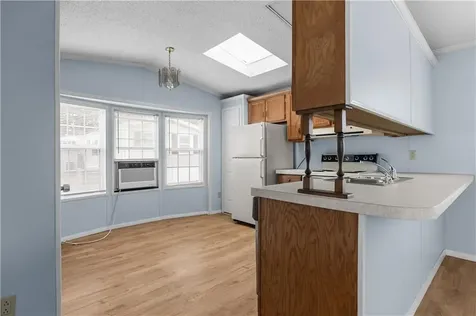 841 Forest Park Avenue Middletown RI 02842