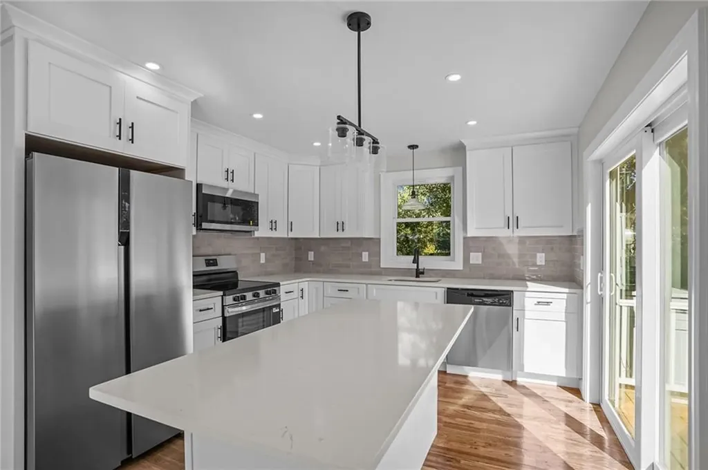 135 Old Mill Boulevard Warwick RI 02889