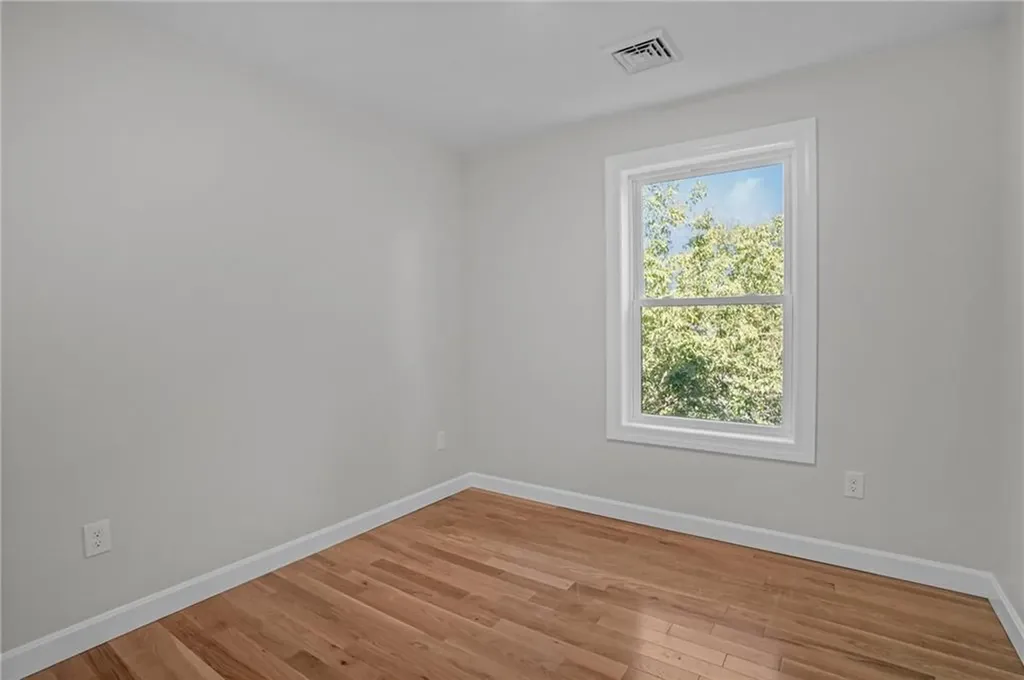 135 Old Mill Boulevard Warwick RI 02889