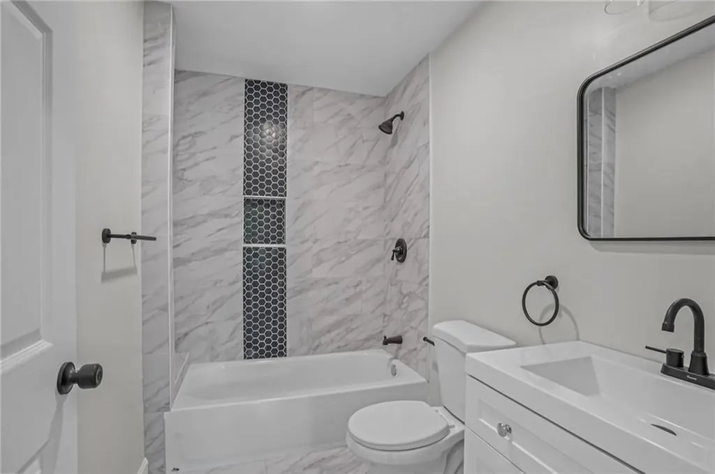 135 Old Mill Boulevard Warwick RI 02889