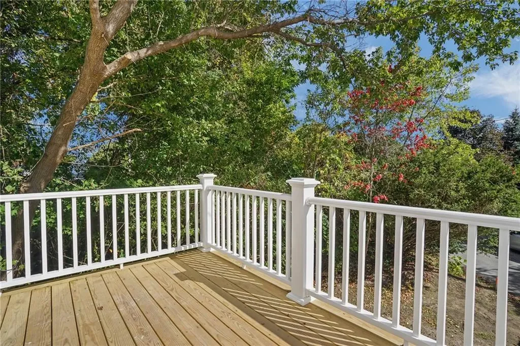 135 Old Mill Boulevard Warwick RI 02889