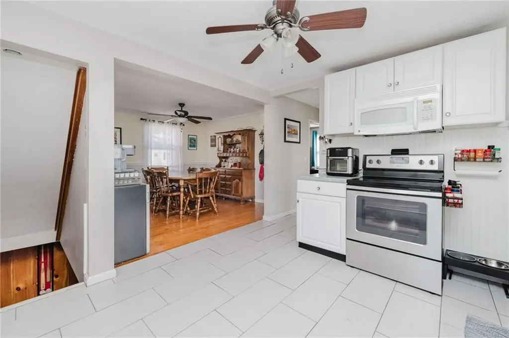 3 Lindesta Road Pawtucket RI 02861