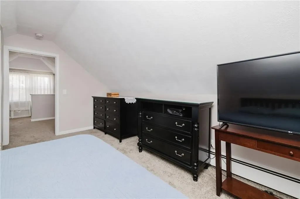 3 Lindesta Road Pawtucket RI 02861