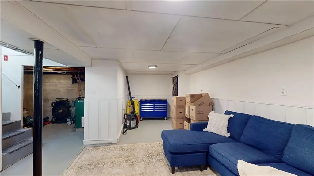 65 Border Street West Warwick RI 02893