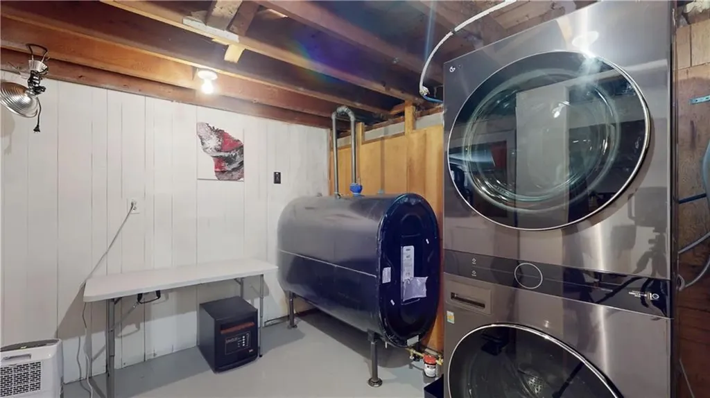 65 Border Street West Warwick RI 02893