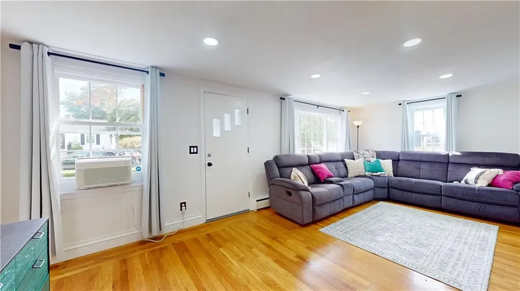 65 Border Street West Warwick RI 02893