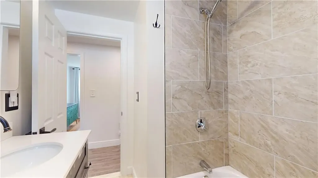 65 Border Street West Warwick RI 02893