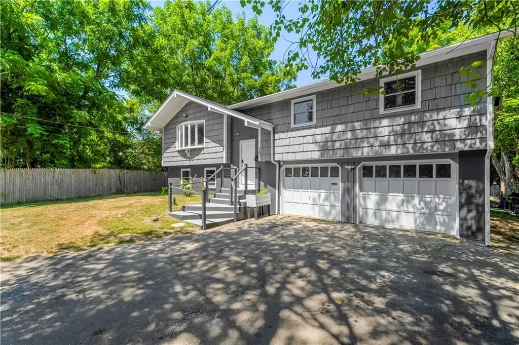 10 Renehan Street West Warwick RI 02893