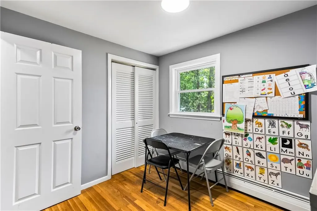 10 Renehan Street West Warwick RI 02893