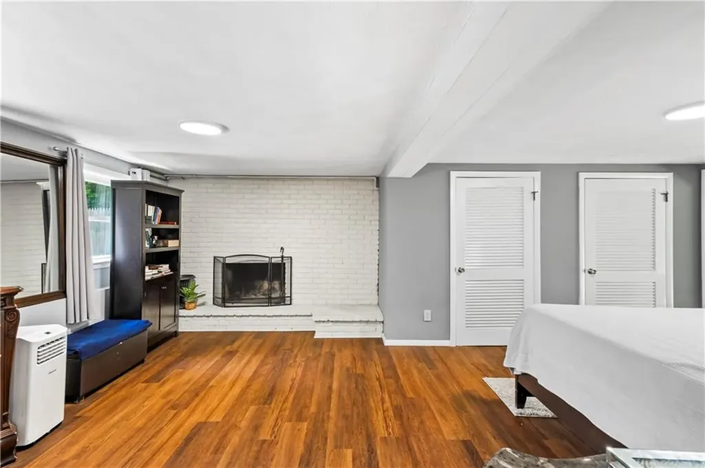 10 Renehan Street West Warwick RI 02893