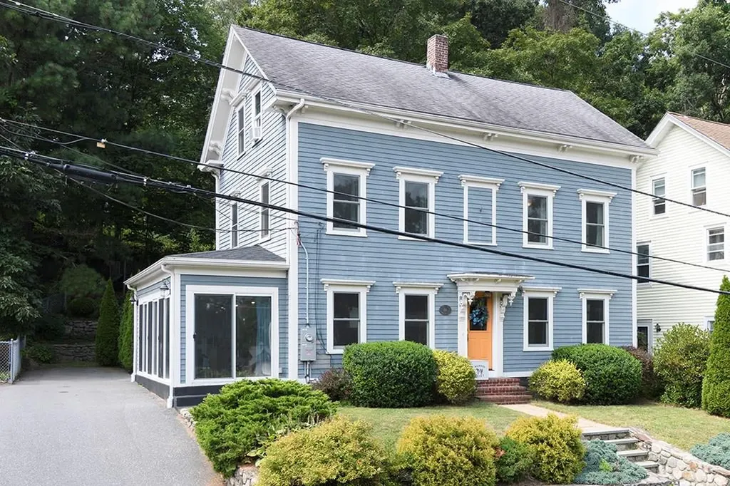 748 Lower River Road Lincoln RI 02865