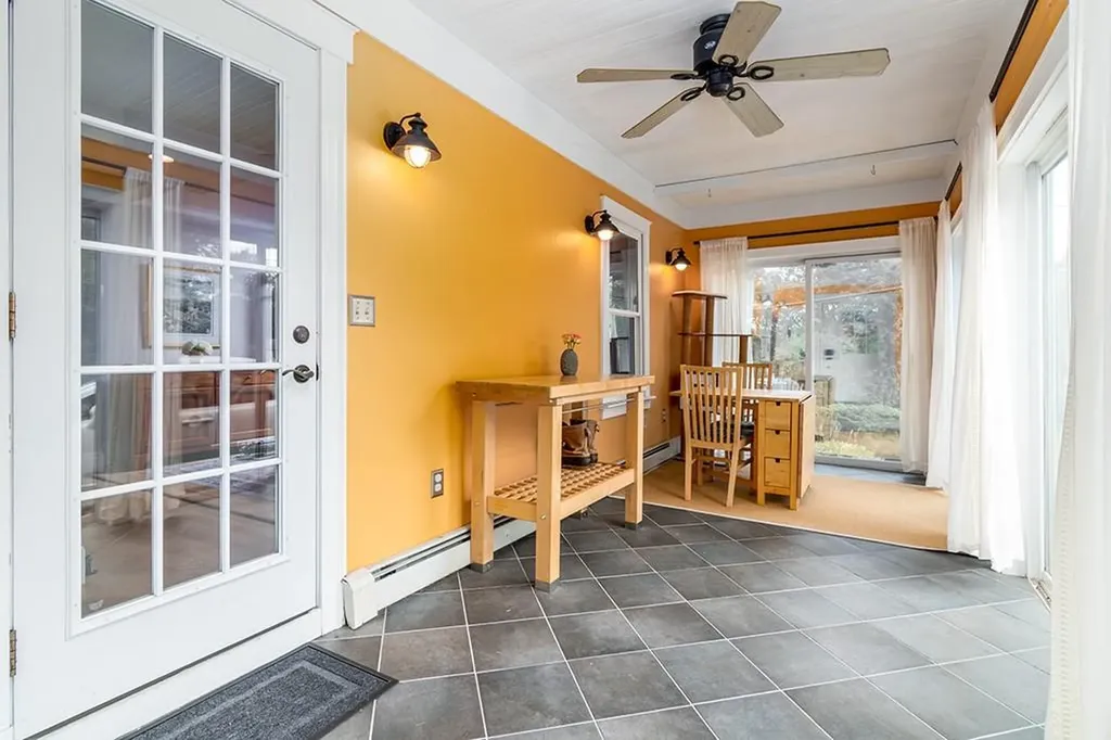 748 Lower River Road Lincoln RI 02865