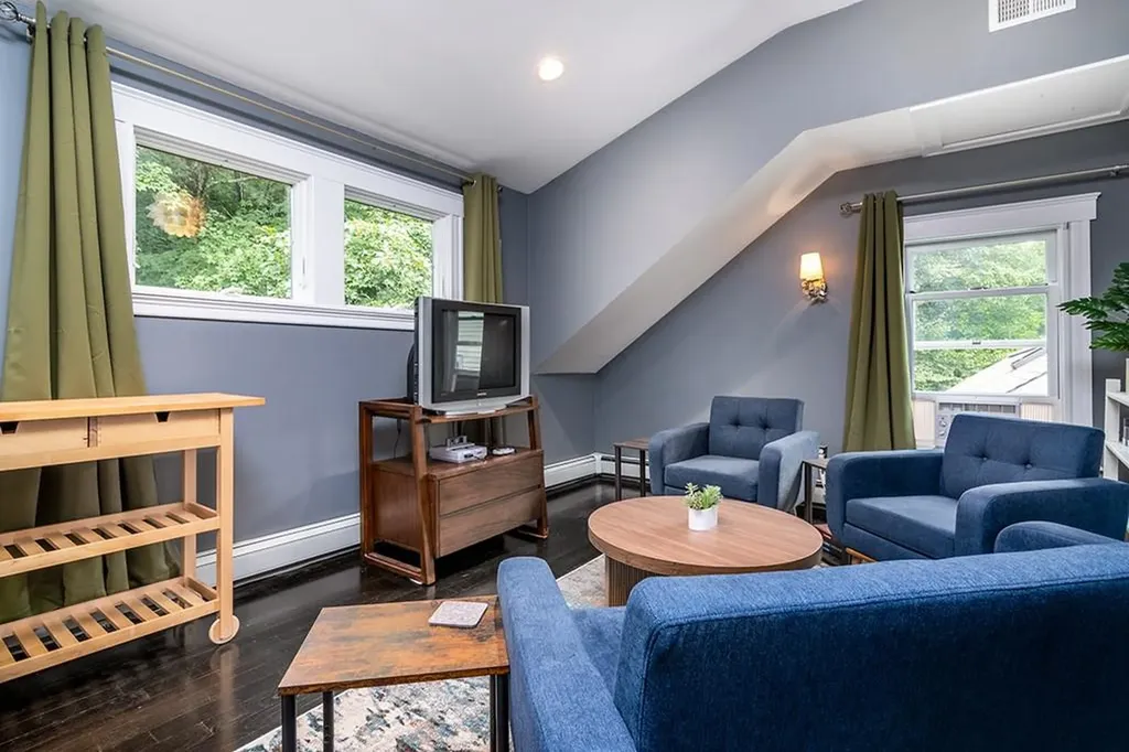 748 Lower River Road Lincoln RI 02865