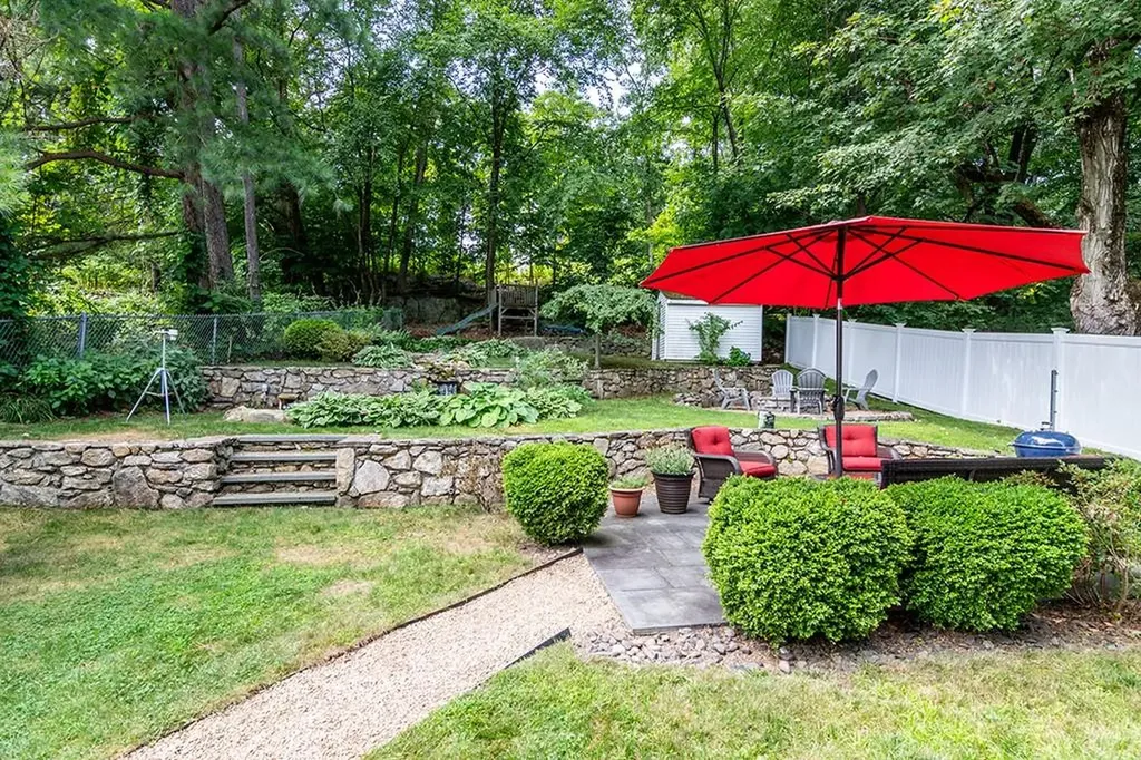 748 Lower River Road Lincoln RI 02865