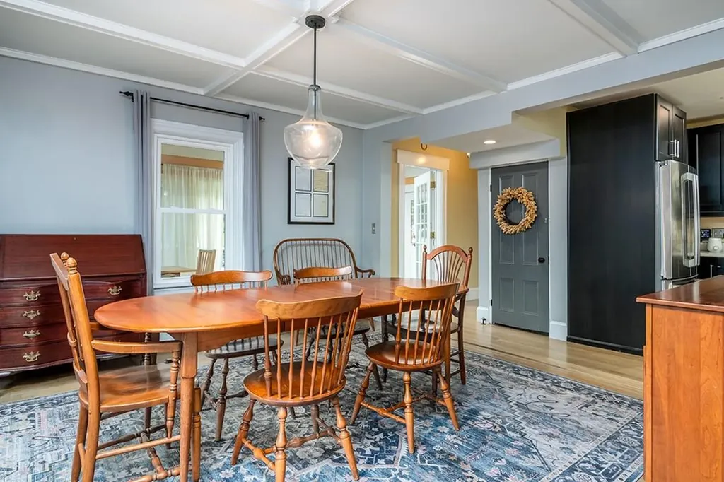 748 Lower River Road Lincoln RI 02865
