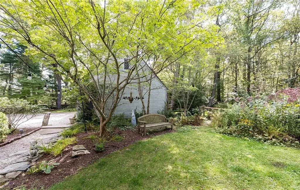 399 Bungy Road Scituate RI 02857