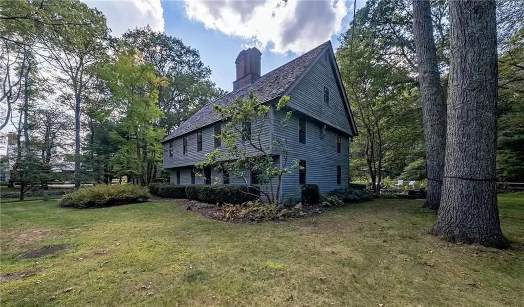 399 Bungy Road Scituate RI 02857