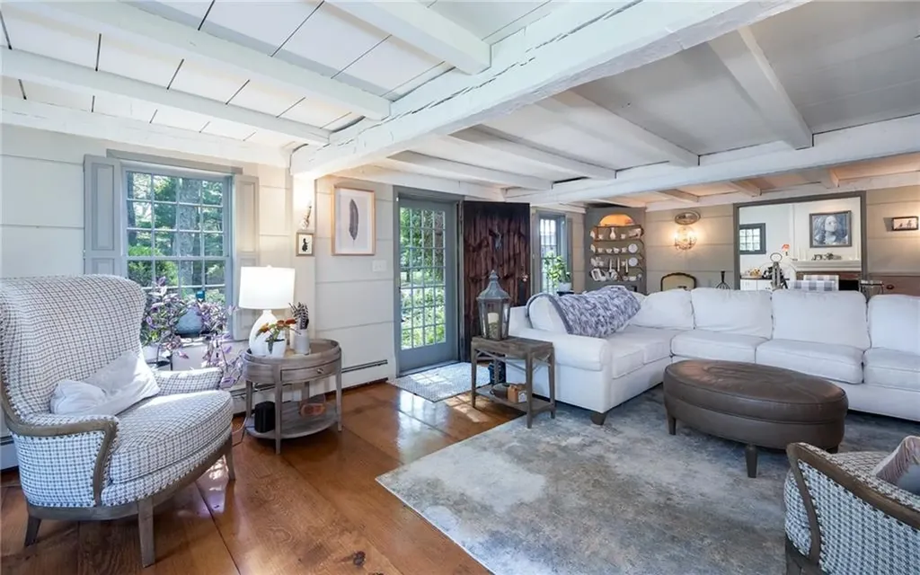 399 Bungy Road Scituate RI 02857