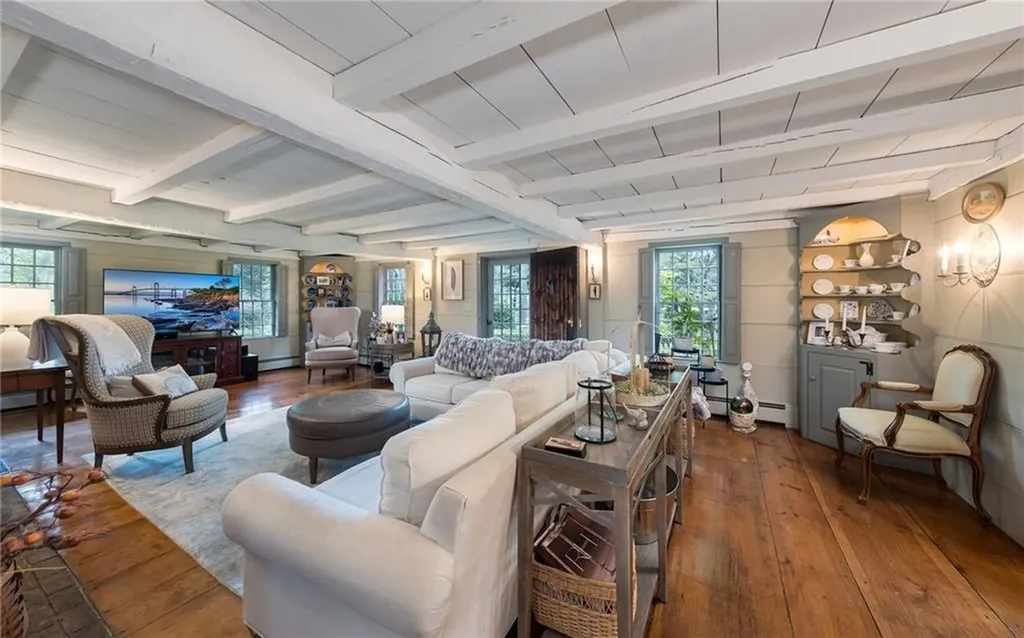 399 Bungy Road Scituate RI 02857