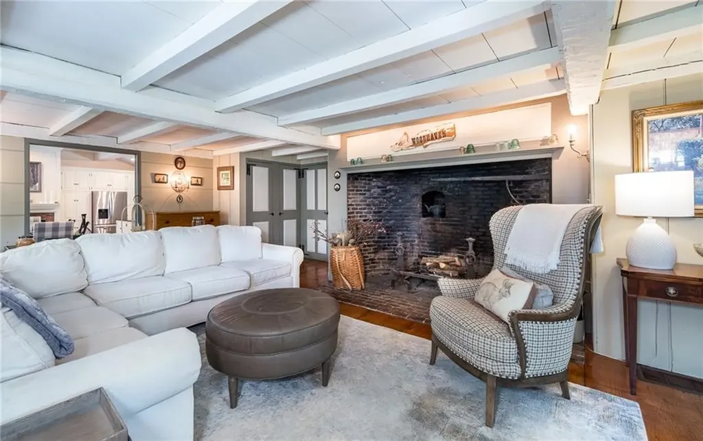 399 Bungy Road Scituate RI 02857