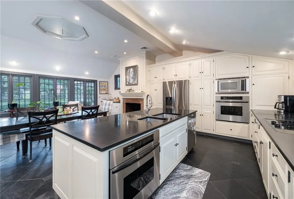 399 Bungy Road Scituate RI 02857