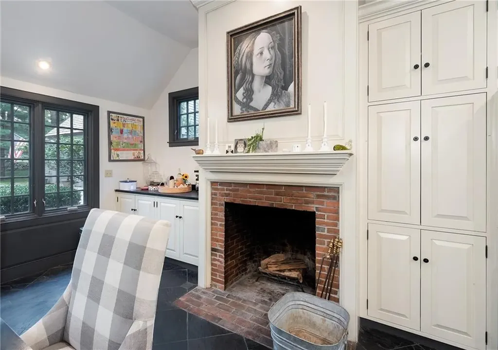 399 Bungy Road Scituate RI 02857