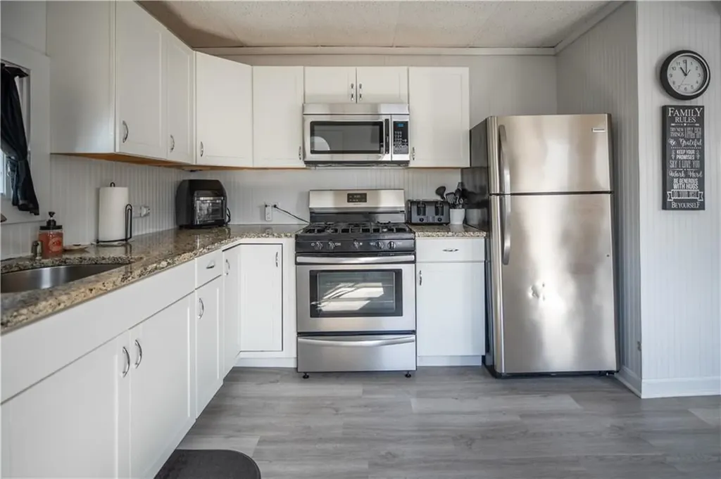 239 Byron Boulevard Warwick RI 02888