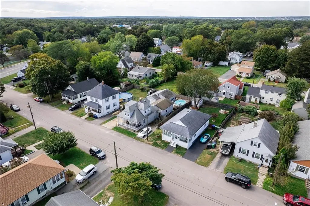239 Byron Boulevard Warwick RI 02888
