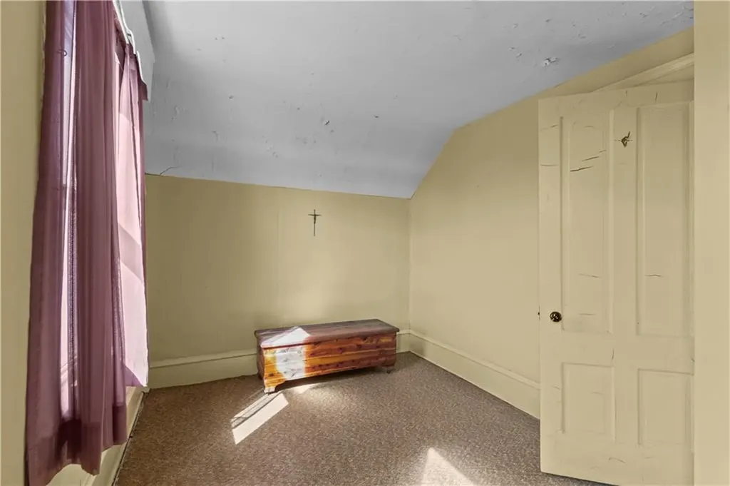 45 Narragansett Avenue Portsmouth RI 02871