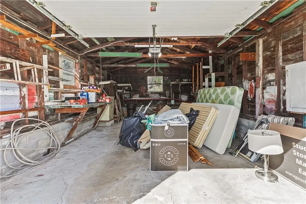 45 Narragansett Avenue Portsmouth RI 02871