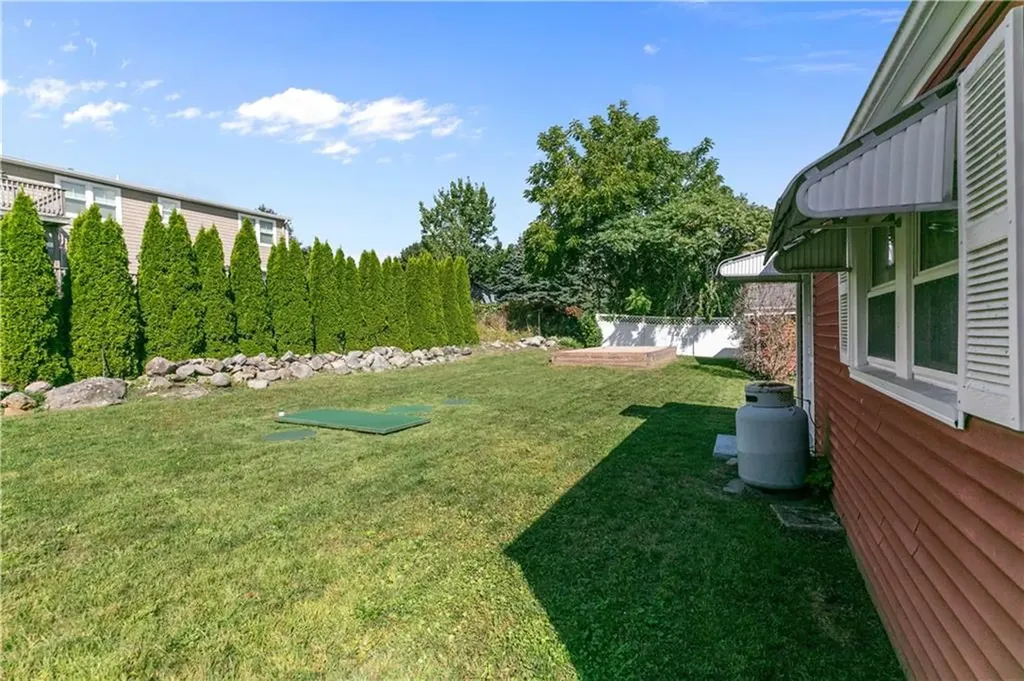 45 Narragansett Avenue Portsmouth RI 02871