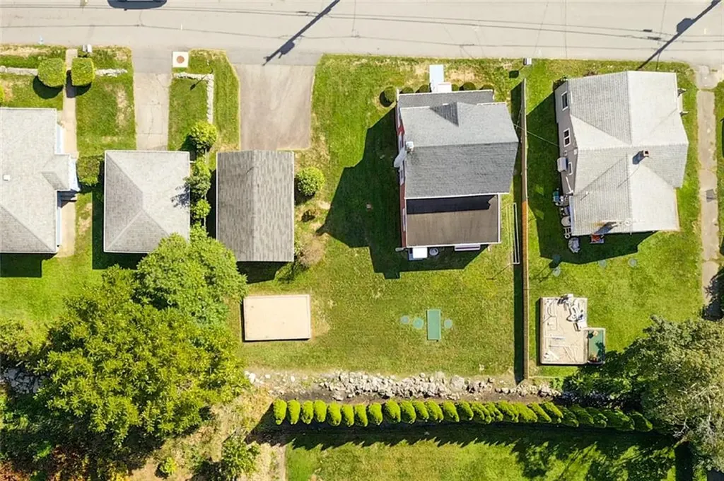 45 Narragansett Avenue Portsmouth RI 02871