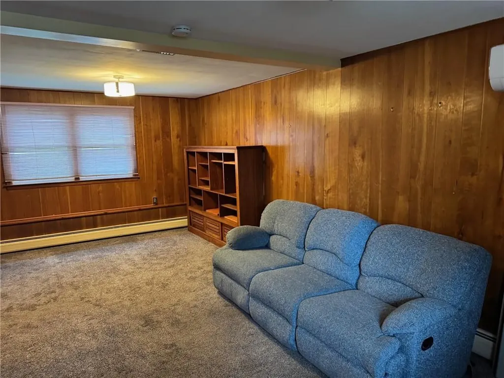 233 Summit Drive Cranston RI 02920