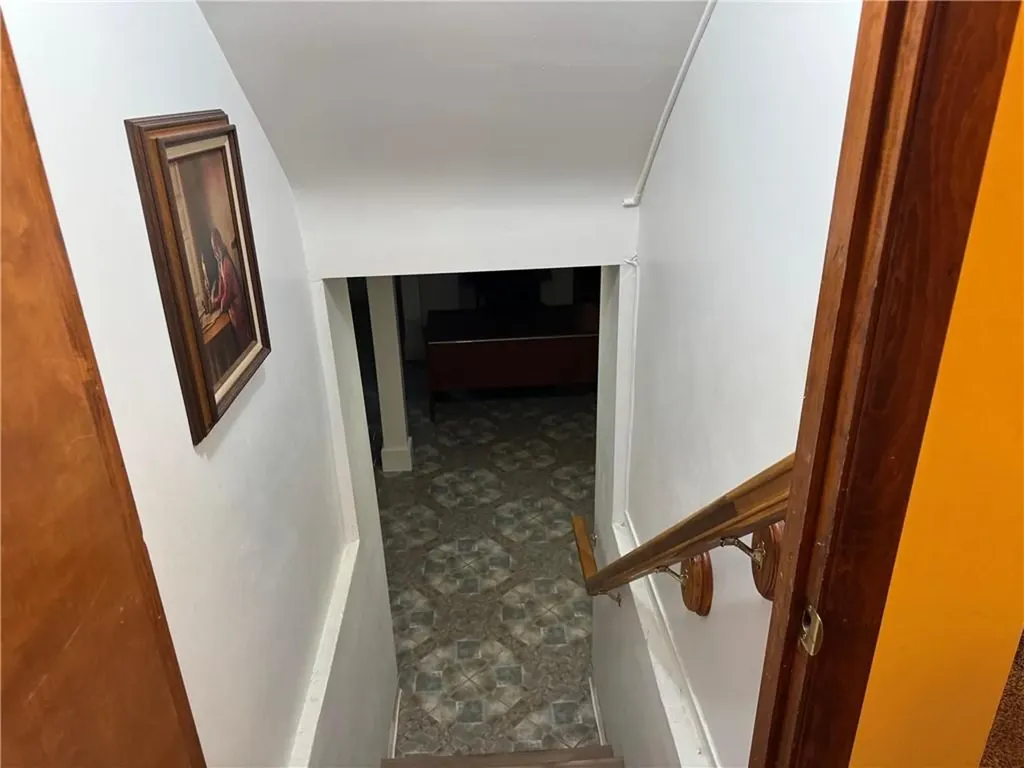 233 Summit Drive Cranston RI 02920