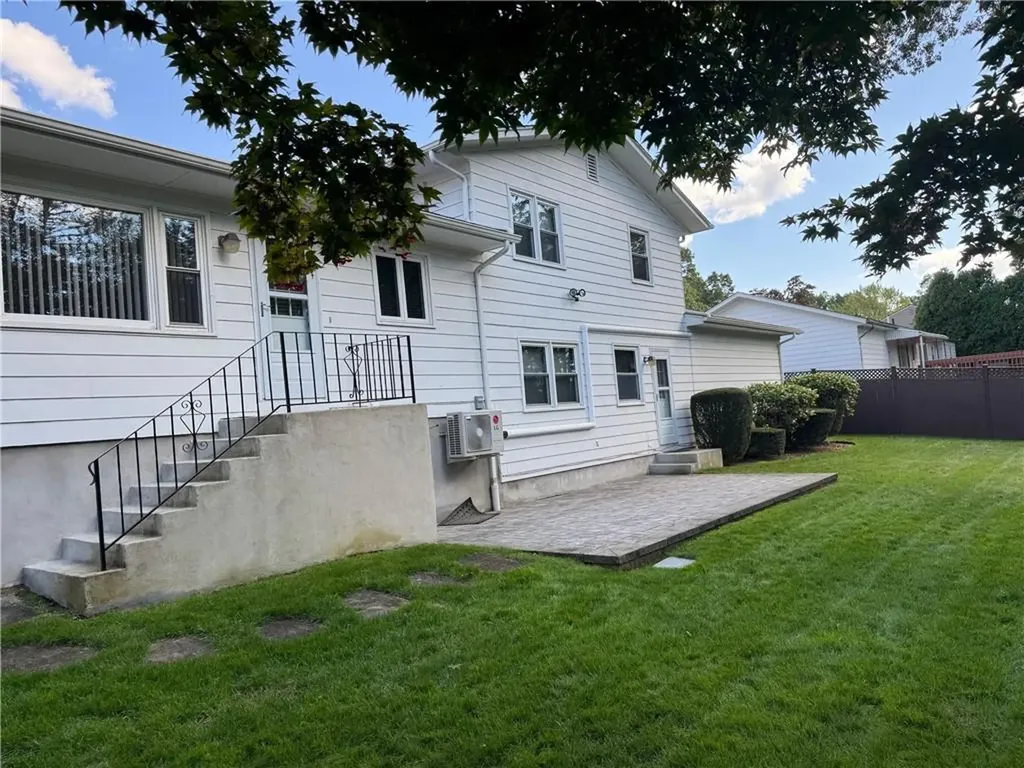 233 Summit Drive Cranston RI 02920