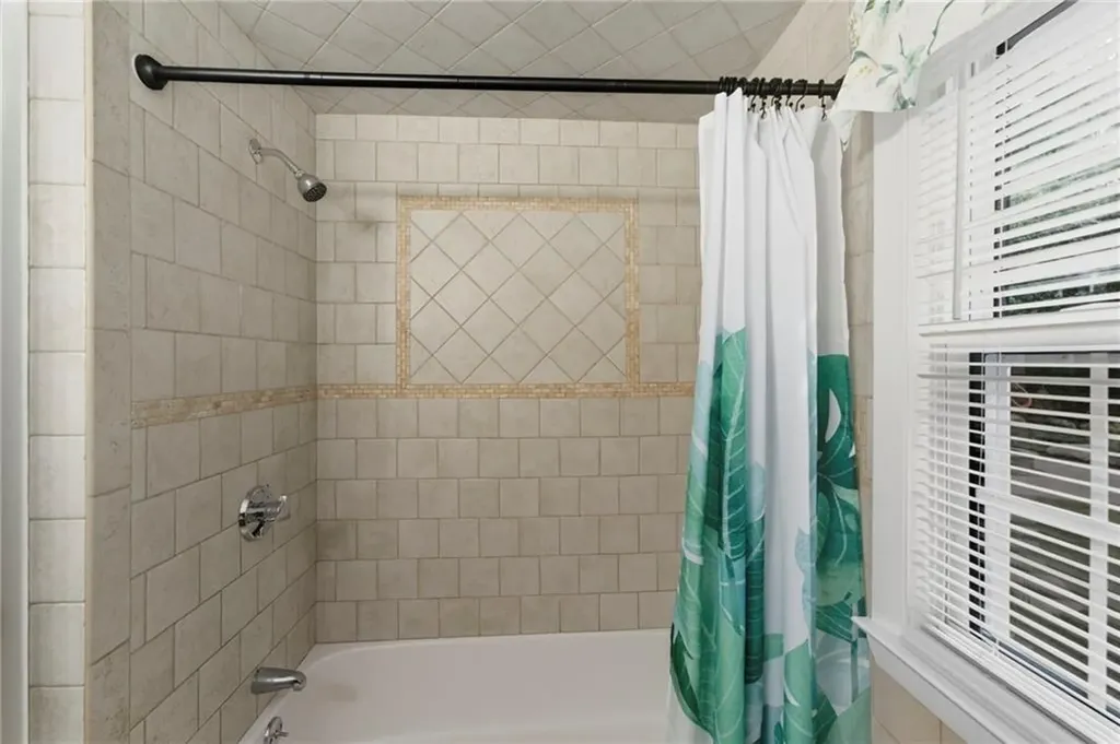 39 Whipple Road Smithfield RI 02917