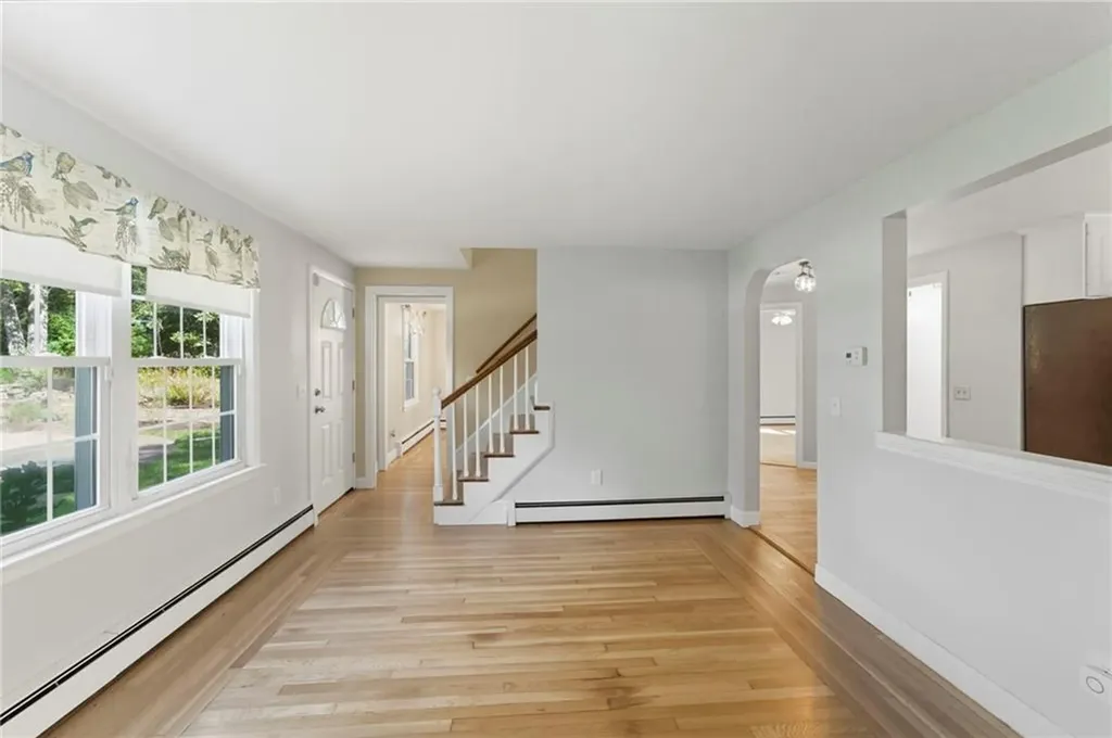 39 Whipple Road Smithfield RI 02917
