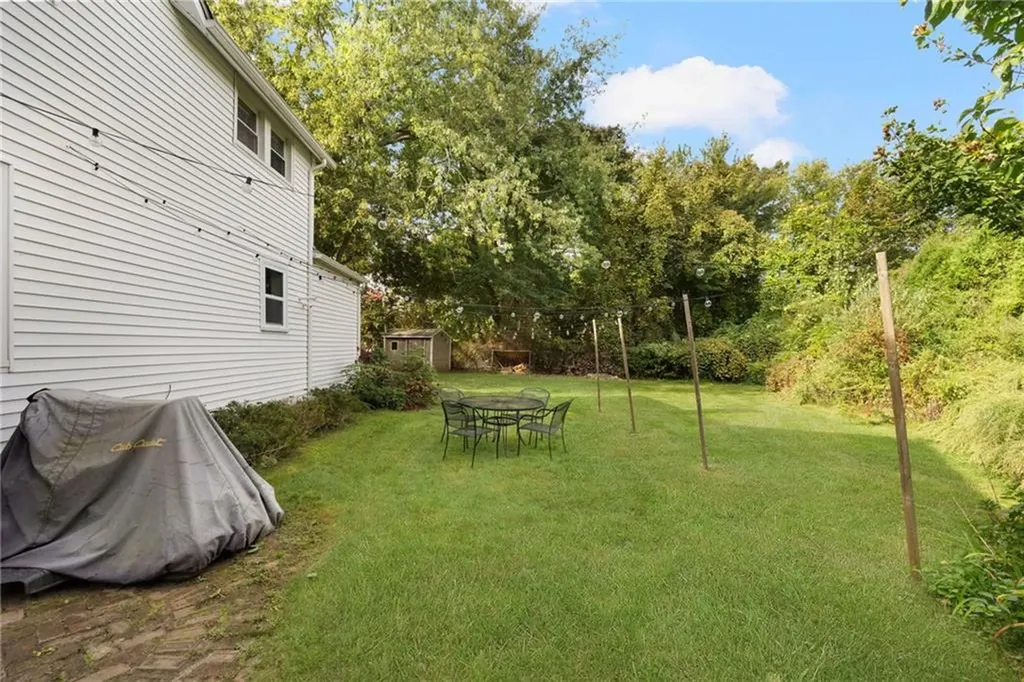 28 Economy Avenue Warwick RI 02889